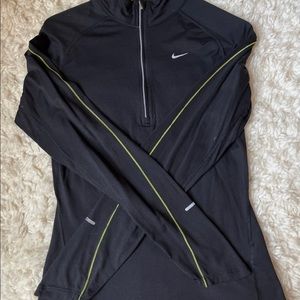 Nike Dri-Fit Halfzip